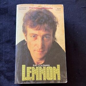 Ray Coleman (John) Lennon
1st edition paperback
McGraw-Hill 1986 Beatles